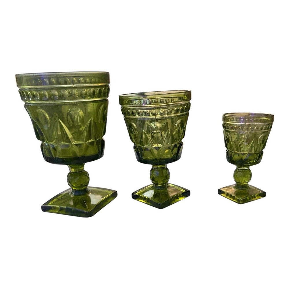 Lot Of 18 VTG Park Lane Green By Colony  Goblet  Wine & Cordial Glasses For 6